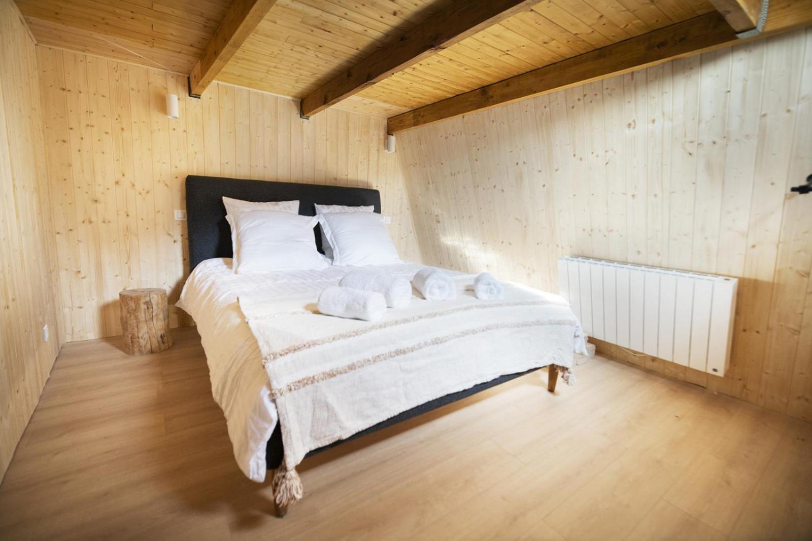 Bel Appartement Type Chalet Avec Balneo Et Jardin Греольер Экстерьер фото